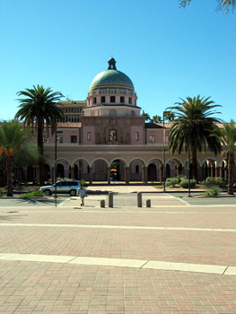 A picture of the Pima County Courthouse